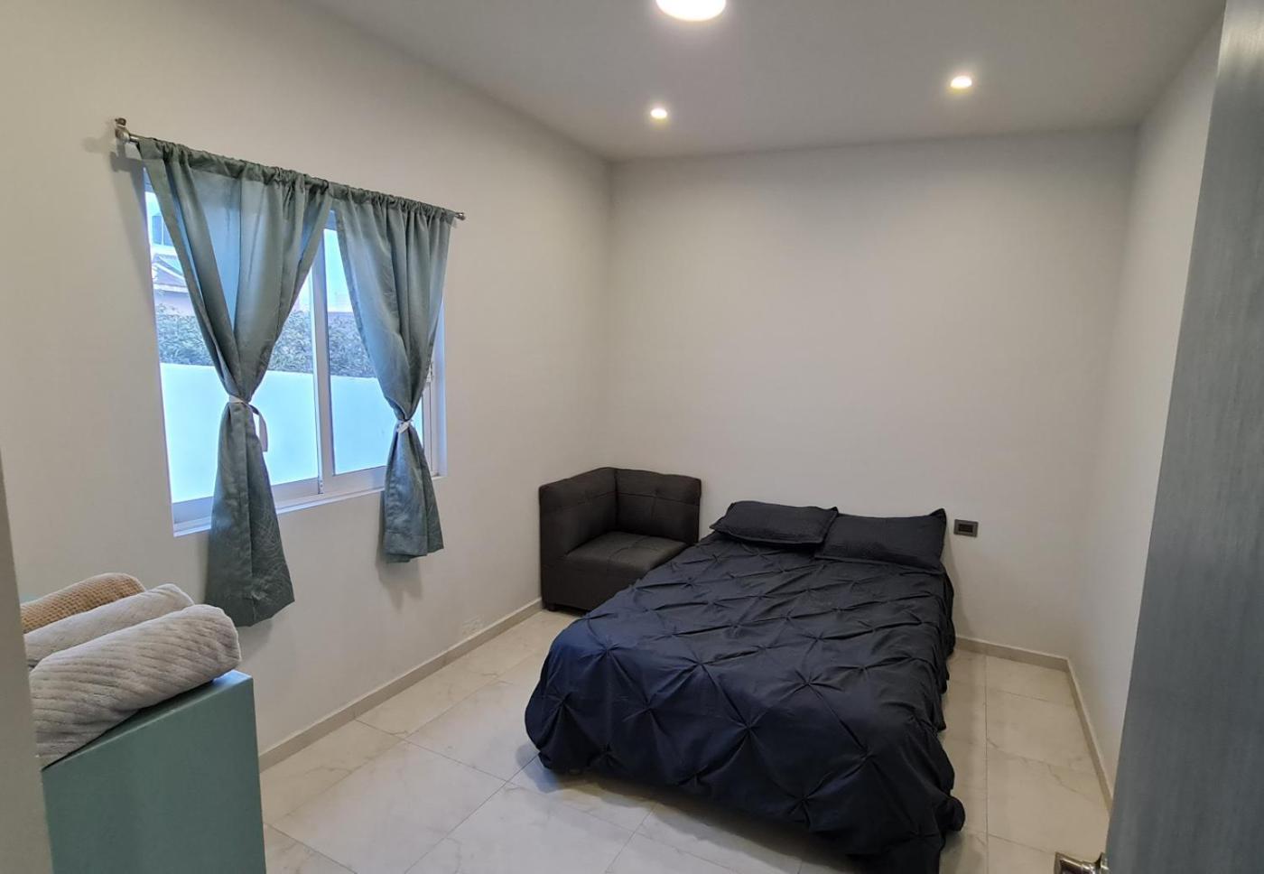 Departamento 11 Personas, Centrico A 3 Min De Paseo Durango Appartement Buitenkant foto